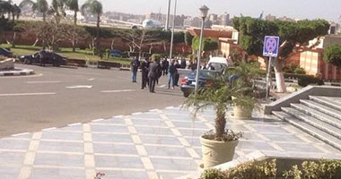 وفد روسى يغادر القاهرة بعد متابعة التحقيقات فى سقوط الطائرة الروسية