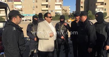 بالصور.. مدير أمن الإسماعيلية يتفقد شرطة الترحيلات والتمركزات الأمنية