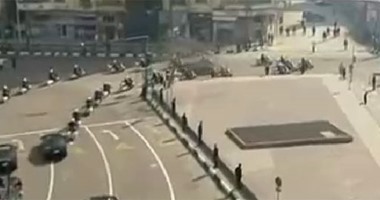 فتح الطرق المؤدية إلى ميدان التحرير بعد انتهاء خطاب الرئيس