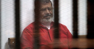 تأجيل محاكمة مرسى و24 آخرين بإهانة القضاء لـ12 مارس لسماع المرافعات