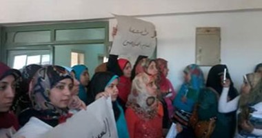 مشادات بين طالبات معهد فنى صحى وإدارة مستشفى بالإسكندرية بسبب وقفة احتجاجية