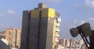 صحافة المواطن: بالصور.. عقارات مائلة بالإسكندرية تنذر بكارثة