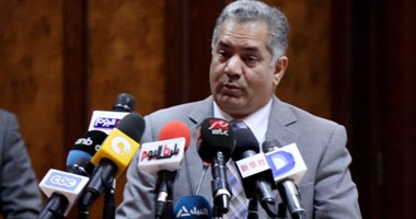 ممدوح الدماطى يغادر وزارة الآثار متمنيًا التوفيق لـ"خالد العنانى"