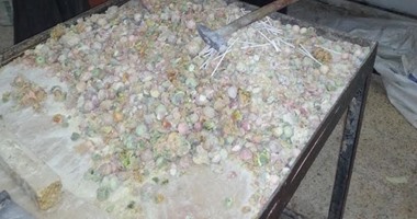 ضبط مصنع حلويات يستخدم مواد غذائية مجهولة المصدر بالقاهرة