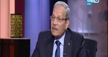 علاء عبد المنعم لـ"خالد صلاح": إجراءات تعديل الدستور طويلة ولا تسعفنا حالياً