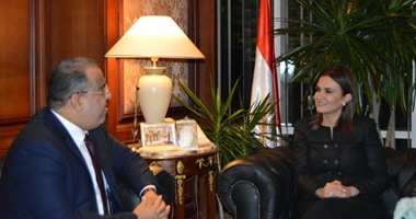 سحر نصر تبحث مع وزير تجارة تونس ترتيبات لجنة المتابعة المشتركة بين البلدين