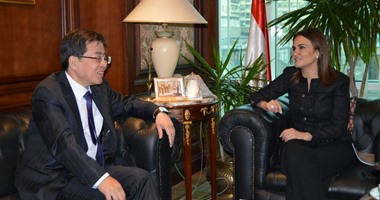سحر نصر تناقش مع سفير كوريا الجنوبية الترتيبات النهائية لزيارة السيسى 
