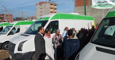 1500 مريض بقرية الجزائر فى العامرية يتلقون الخدمة الطبية من قوافل "الصحة"