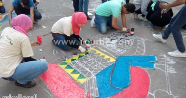 بالصور.. انطلاق مهرجان "الرسم على الإسفلت" فى جامعة الإسكندرية