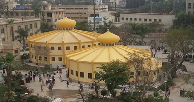 بالصور.. مسجدا جامعة القاهرة يضيفان لمسة جمالية للحرم بعد بنائهما