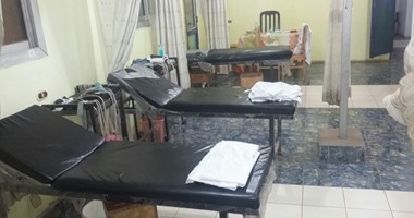 طبيب يتعدى على زميله بالضرب والسب فى مستشفى فوه للتأمين الصحى بكفر الشيخ