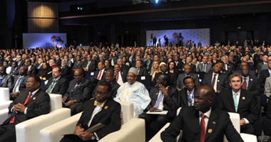 استئناف أعمال الجلسة الثانية لمنتدى التجارة والاستثمار فى إفريقيا