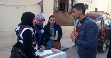 بالصور.. انطلاق حملة "قول مشكلتك" بكليات جامعة الإسكندرية