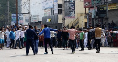 بالصور.. مقتل شخص وإصابة 78 آخرين خلال اشتباكات فى الهند