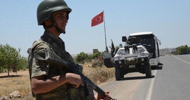 تركيا تعلن قتل 14 عنصرًا من "داعش" فى قصف مدفعى وصاروخى داخل سوريا
