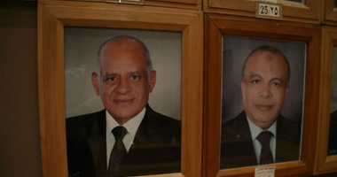 بالصور.. بعد شهر ونصف من عمل البرلمان ضم صورة على عبد العال لرؤساء المجلس