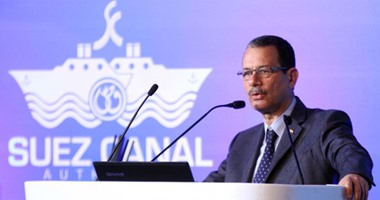 أحمد درويش يلتقى مدير البنك الأوروبى لبحث تمويل المشروعات بقناة السويس