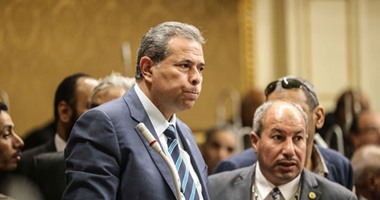 توفيق عكاشة يعتدى باللفظ على محررى "اليوم السابع" بالبرلمان بسبب خبر طرده