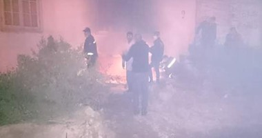 بالصور.. حريق داخل مخزن أسفل عمارة سكنية بمدينة العبور