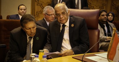 بالصور.. وصول على عبد العال ووفد برلمان مصر للمشاركة بمؤتمر البرلمانات العربية