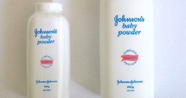 تغريم شركة جونسون أند جونسون لتسبب أحد منتجاتها بإصابة سيدة بالسرطان
