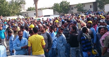 صحافة المواطن: وقفة لعمال مصريين بمكة احتجاجا على تأخر رواتبهم بشركة سعودية