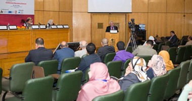 500خبير وطبيب من 10دول عربية وأجنبية فى مؤتمر طبى لعلاج الأورام بجامعة أسيوط