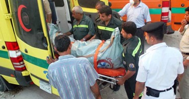 سيارات الإسعاف تنقل 5 شهداء شرطة و6 مصابين بتفجير العريش للمستشفى