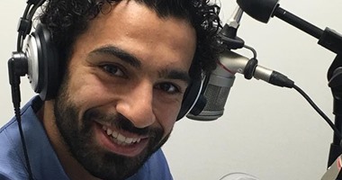 محمد صلاح يقتحم عالم الإذاعة مع روما