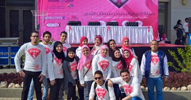 طلاب صيدلة "MSA"  يشاركون بالحملة القومية لسرطان الثدى