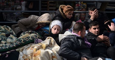50 مهاجرا سوريا لا يزالون عالقين على الحدود بين الجزائر والمغرب             