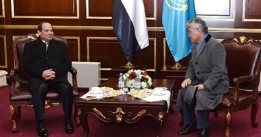سفير كازاخستان بالقاهرة: زيارة السيسى تهدف لتعزز العلاقات السياسية والتجارية