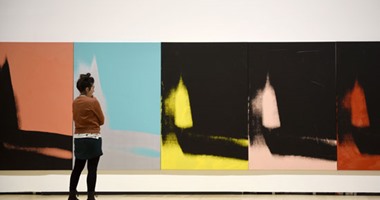 لوحات "آندى وارهول" بمعرض "الظل" فى متحف جوجنهايم