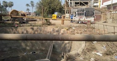 "صحافة المواطن"..أهالى "العسيرات" بسوهاج يطالبون باستكمال محطة الصرف الصحى
