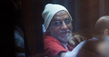 غدا.. نظر محاكمة بديع و738 متهما فى أحداث "فض اعتصام رابعة"