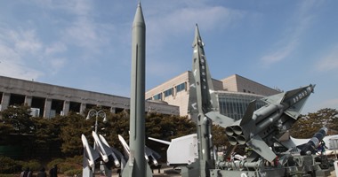 كوريا الشمالية تطلق صاروخاً بعيد المدى رغم تحذيرات أمريكا.