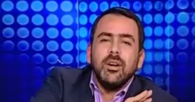 يوسف الحسينى: العاطفة الوطنية للمحترم كمال أحمد دفعته لضرب عكاشة بالحذاء