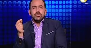 بالفيديو..يوسف الحسينى: واقعة السجاد الأحمر فعلة نكراء وضعت الرئيس فى حرج