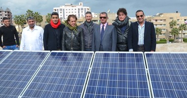 بالصور والفيديو.. تركيب ثلاث وحدات للطاقة الشمسية بكفر الشيخ