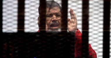 تأجيل محاكمة "مرسى" و10 آخرين بقضية التخابر مع قطر للغد