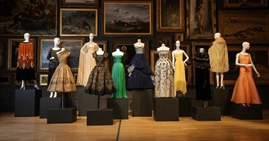 12 فستانا لكوكو شانيل بمعرض فى أستراليا يجمع 130 تصميما منذ عام 1800