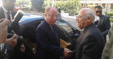 محافظ بورسعيد يستقبل وزير الثقافة لتفقد المجمع الثقافى بالمحافظة