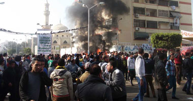 جنايات القاهرة تحكم اليوم على 494 إخوانيا فى قضية "أحداث عنف مسجد الفتح"
