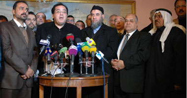 بالصور.. رئيس "النور" يطالب "مرسى" بتفعيل مبادرة الحزب