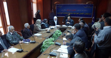 السويس تشهد توقيع برتوكول تعاون لمحو أمية مستحقى المعاشات من البريد