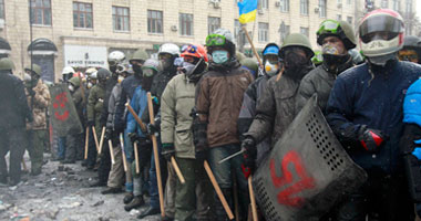 زعيم المعارضة بأوكرانيا يحث المتظاهرين على إنهاء احتلال وزارة العدل 