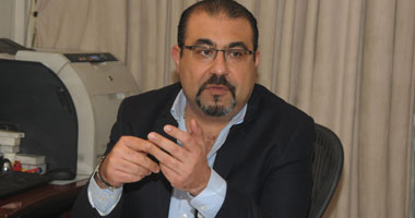 يوسف الحسينى يهنئ ألبرت شفيق برئاسة قنوات "النهار" على "تويتر"
