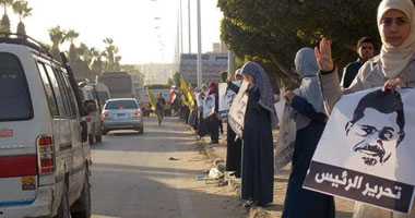 سلسلة بشرية لـ "7 الصبح" ببرج العرب غرب الإسكندرية