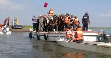 خفر السواحل التونسى ينقذ 18 مهاجرا غير شرعى من الغرق بعد تعطل مركبهم