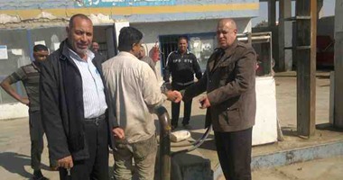 ضبط محطة وقود بالفيوم تخالف السعر الرسمى لبيع البنزين والسولار
